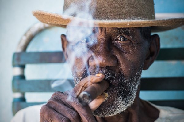 Photo portrait d'Emilio II par Réhahn - fumeur de cigares à Cuba