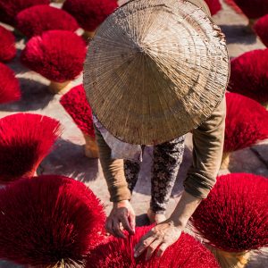 Incense photo by Réhahn - incense making in Hoi An Vietnam