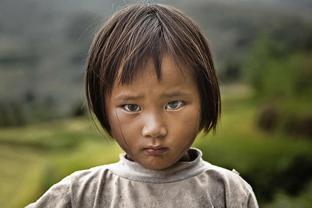 Sung portrait photo by Réhahn – children in Sapa Vietnam