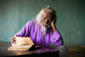 Photo portrait du penseur par Réhahn - l'ethnie Cham au Vietnam