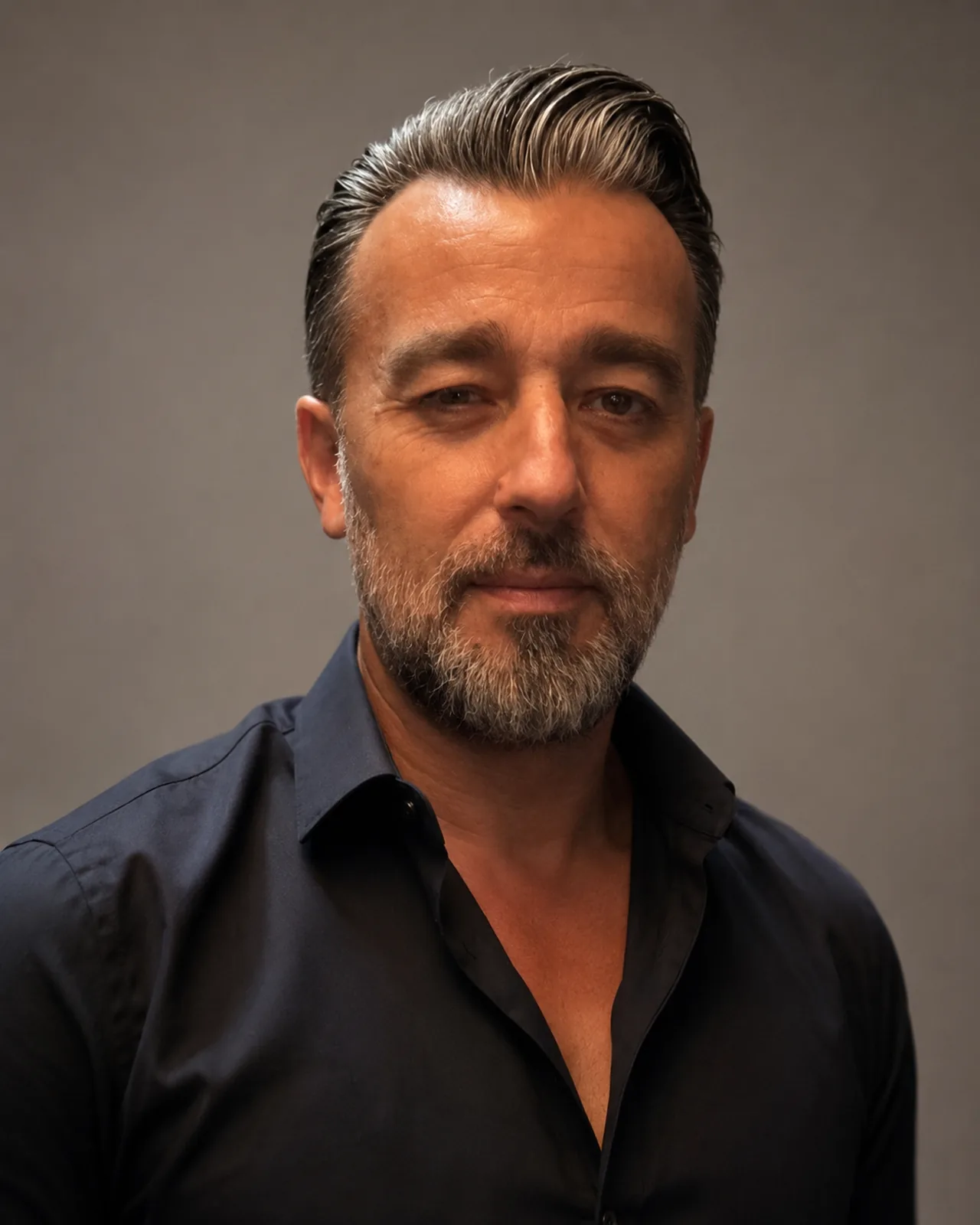 Portrait officiel de Réhahn, photographe d’art français et auteur